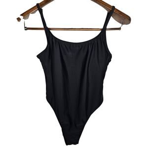 NWT Wild Fable Sm 4-6 Black High Leg & Cheeky Scoop Back Line 1 Piece Swimsuit